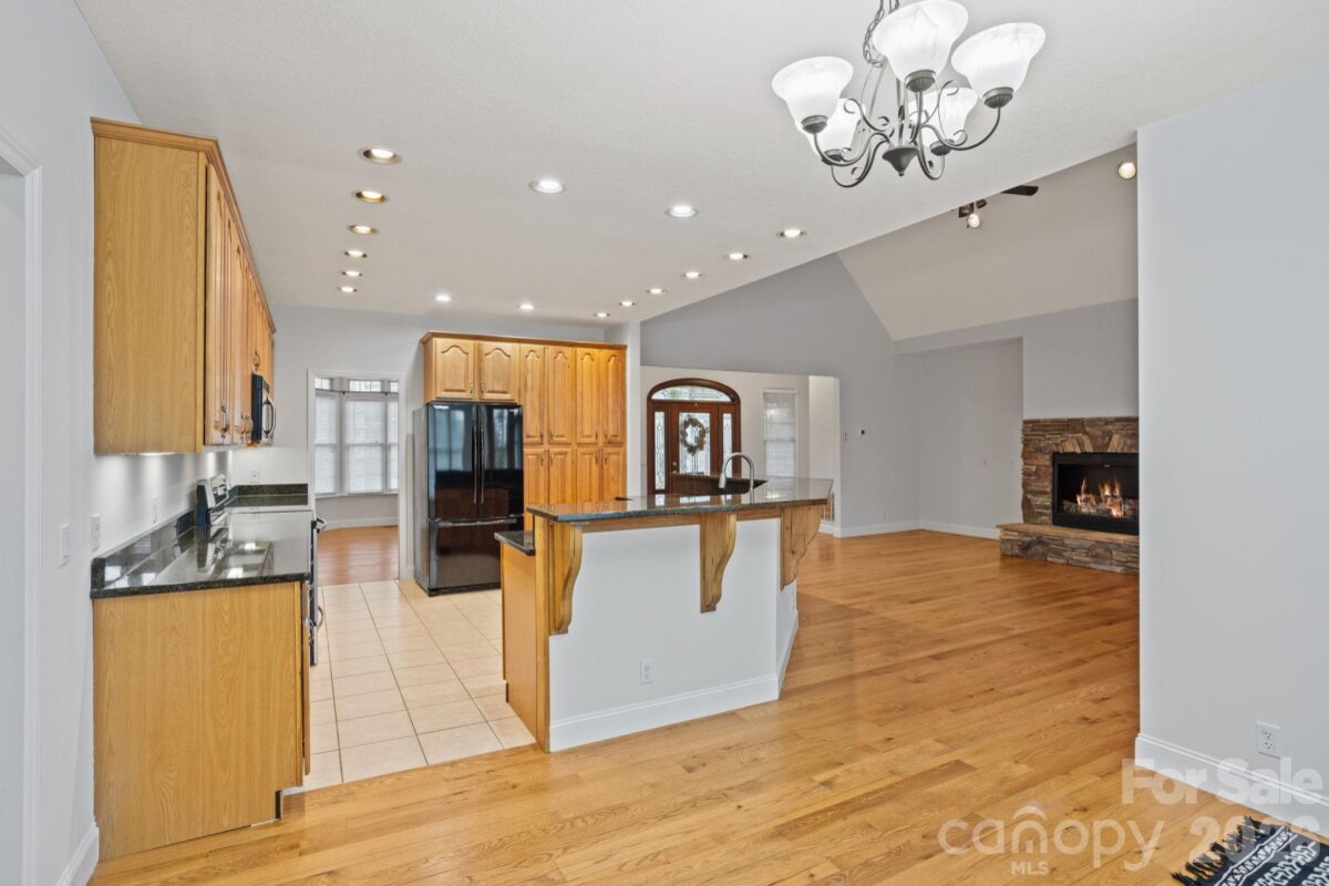 Avery Creek 14 4347671n