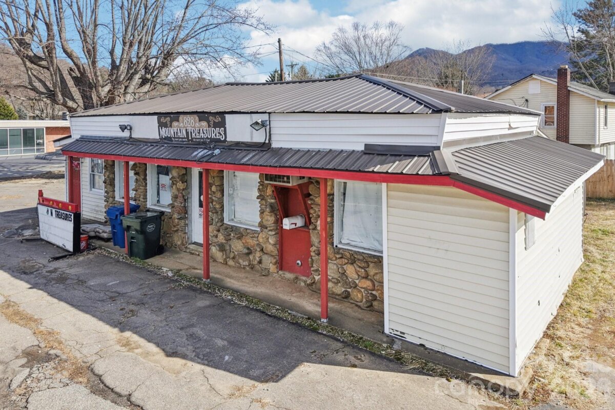 Waynesville 22 4349108v