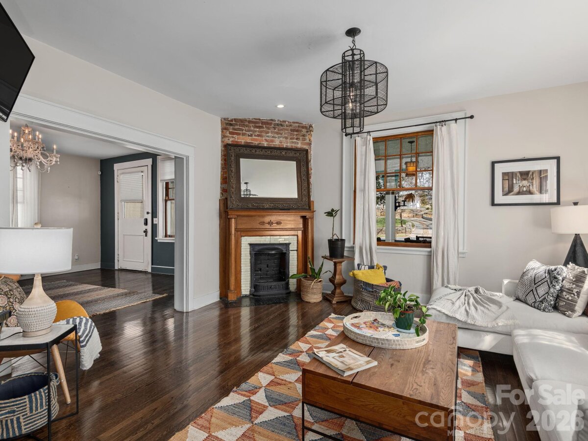 Montford 10 4349325e