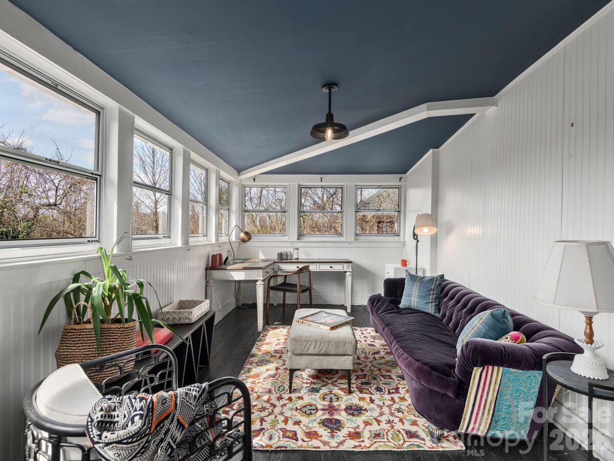 Montford 27 4349325v