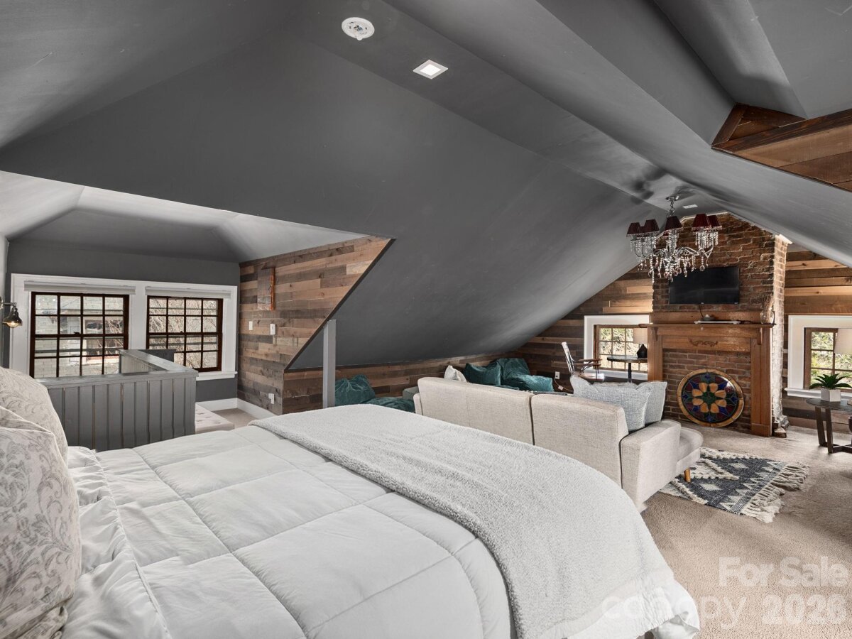 Montford 30 4349325y