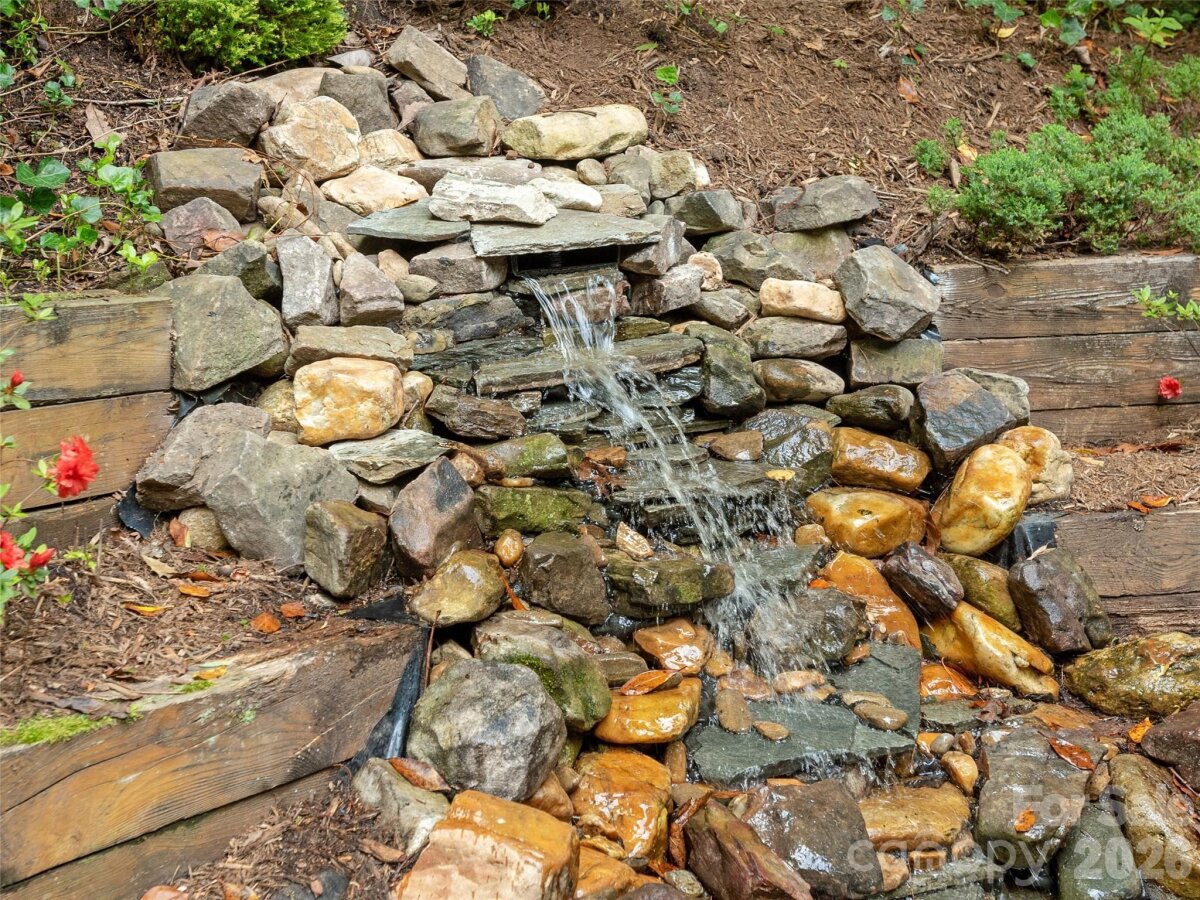 Flat Rock 4 4349338d