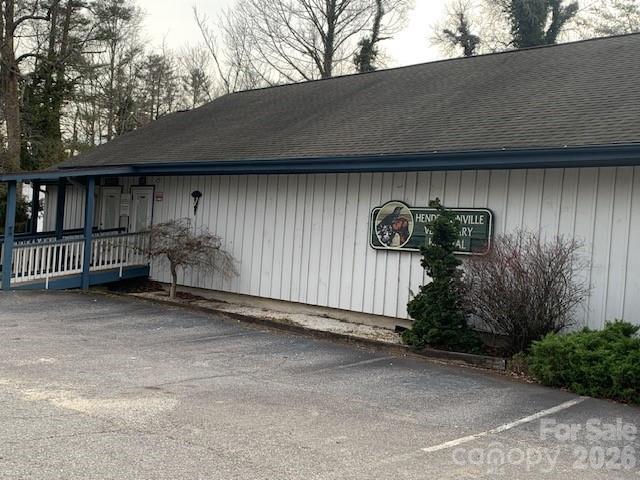 Hendersonville 10 4350558j