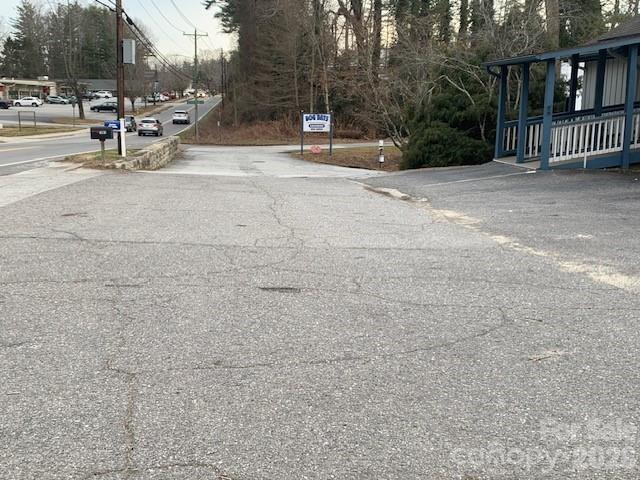 Hendersonville 11 4350558k