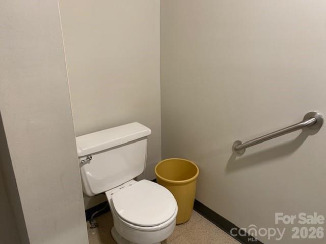 Hendersonville 21 4350558u