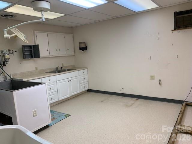 Hendersonville 23 4350558w