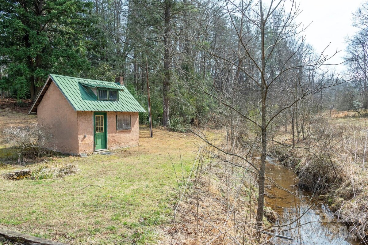 Avery Creek 12 4350567l