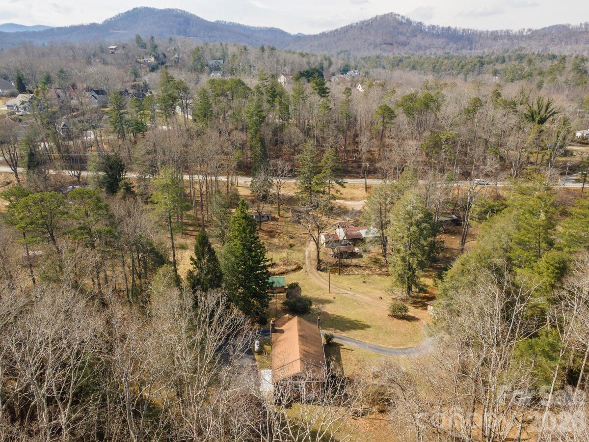 Avery Creek 17 4350567q