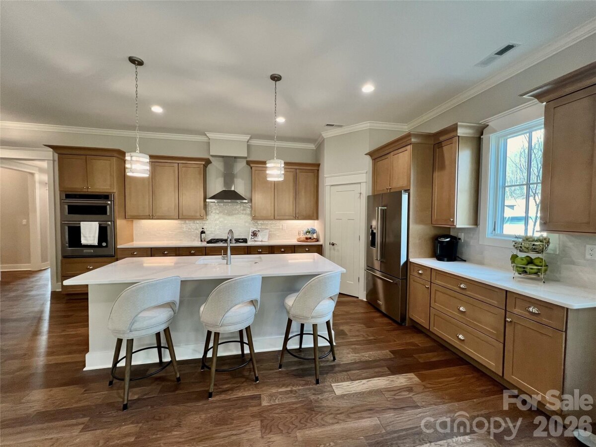 Hendersonville 6 4350616f