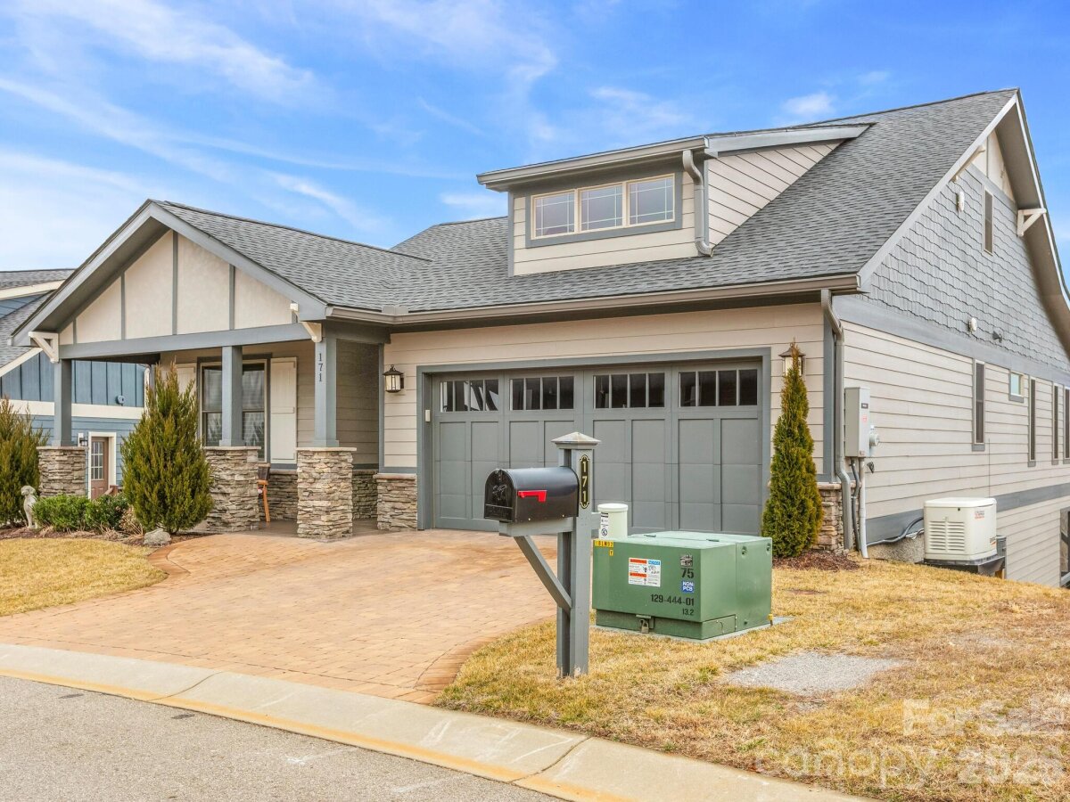 Avery Creek 2 4350794b