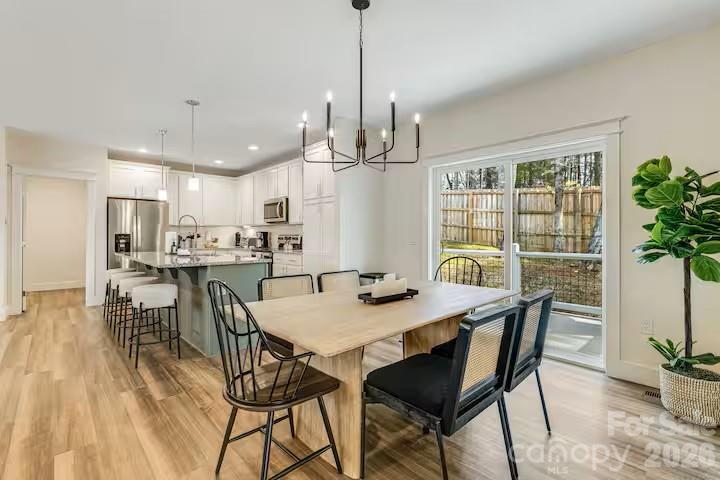 Fairview 11 4350976g