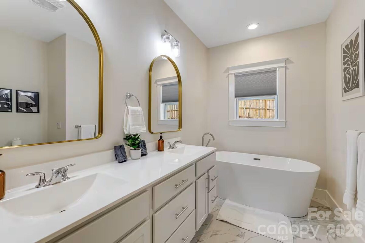 Fairview 20 4350976p