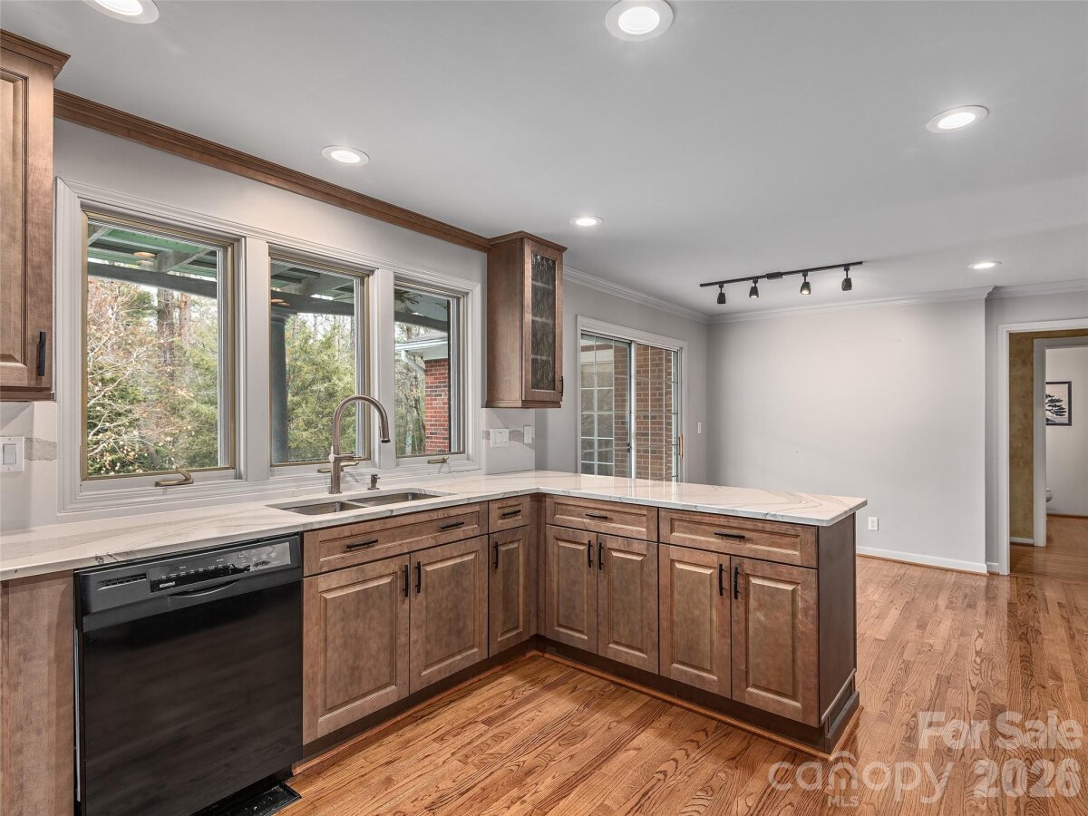 Flat Rock 11 4351379k