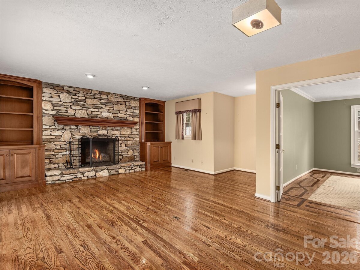 Flat Rock 13 4351379m