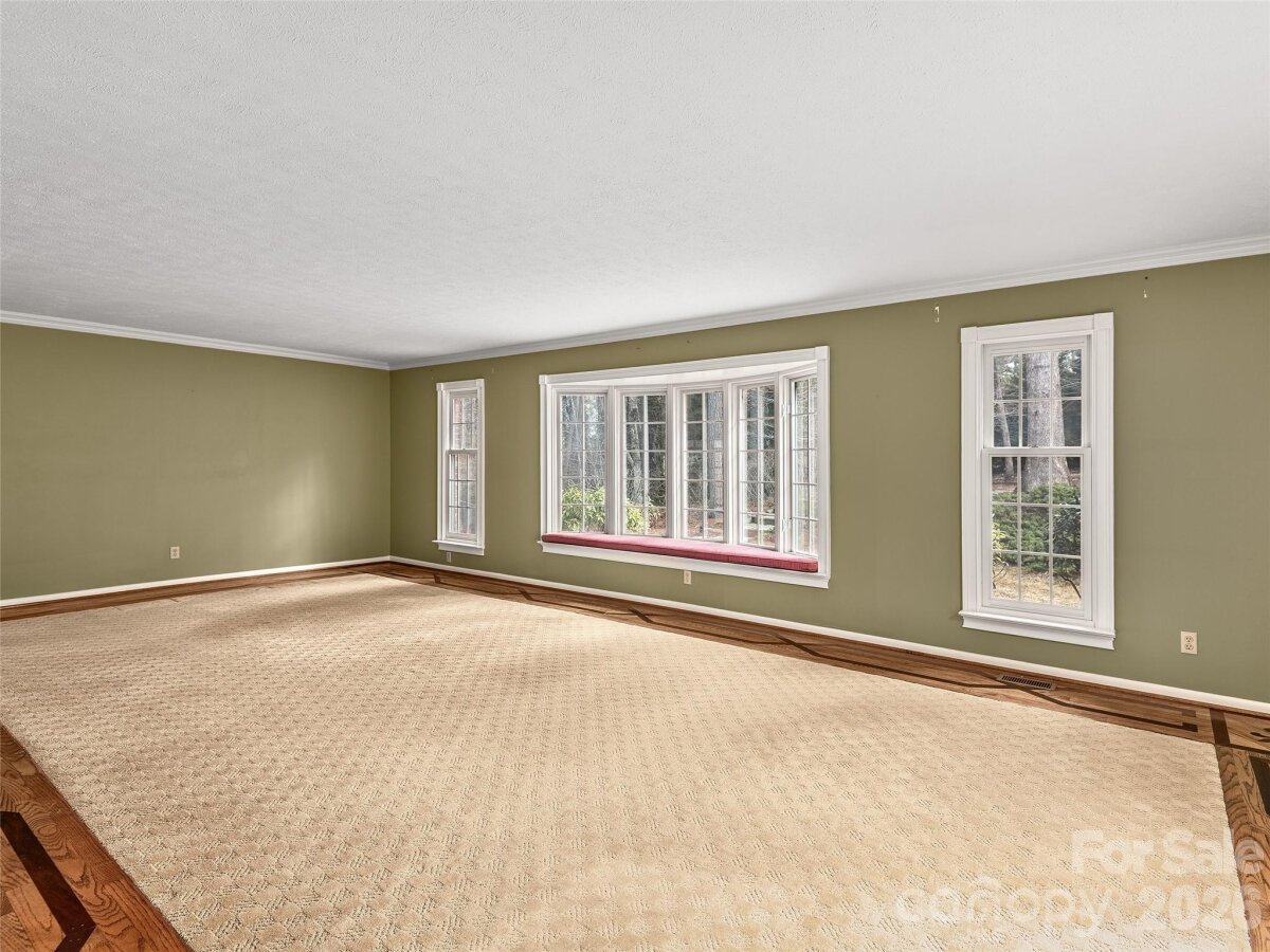 Flat Rock 17 4351379q