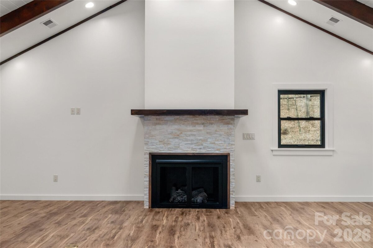 Waynesville 17 4351574q