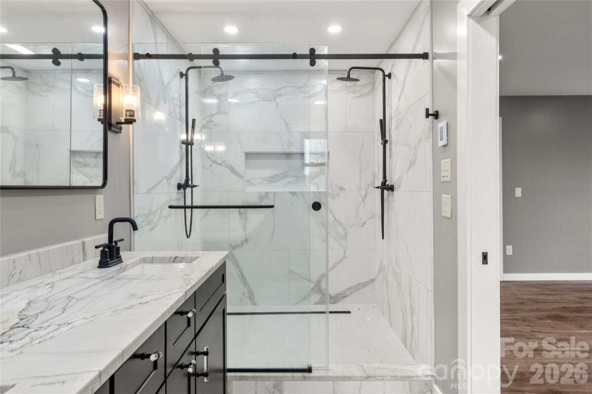 Waynesville 25 4351574y