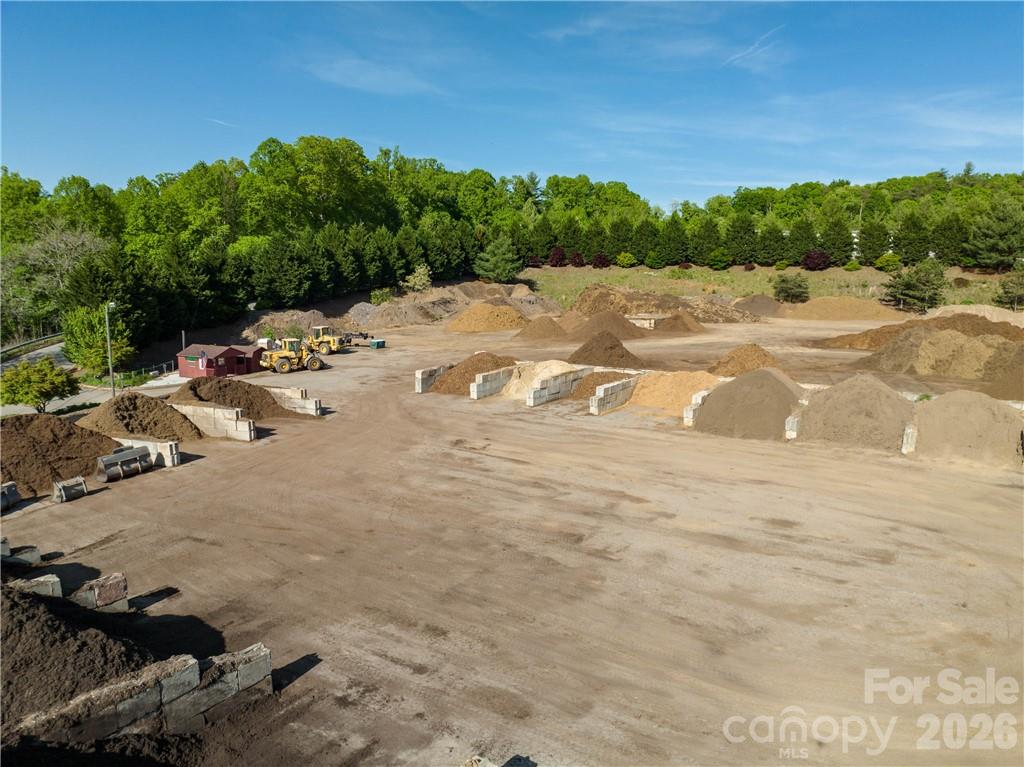 Avery Creek 17 4352660q