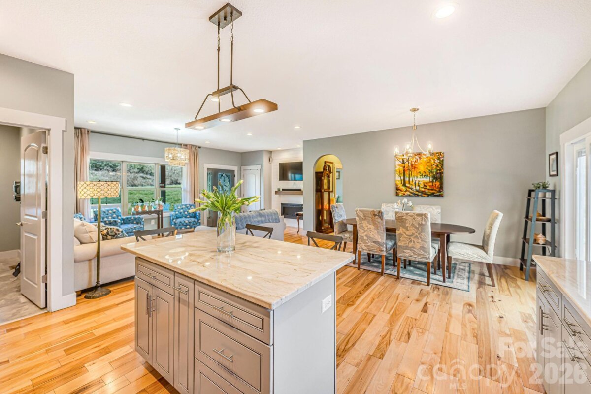 Sandy Mush 9 4353690i