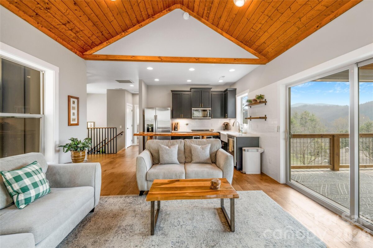 Fairview 19 4353772o