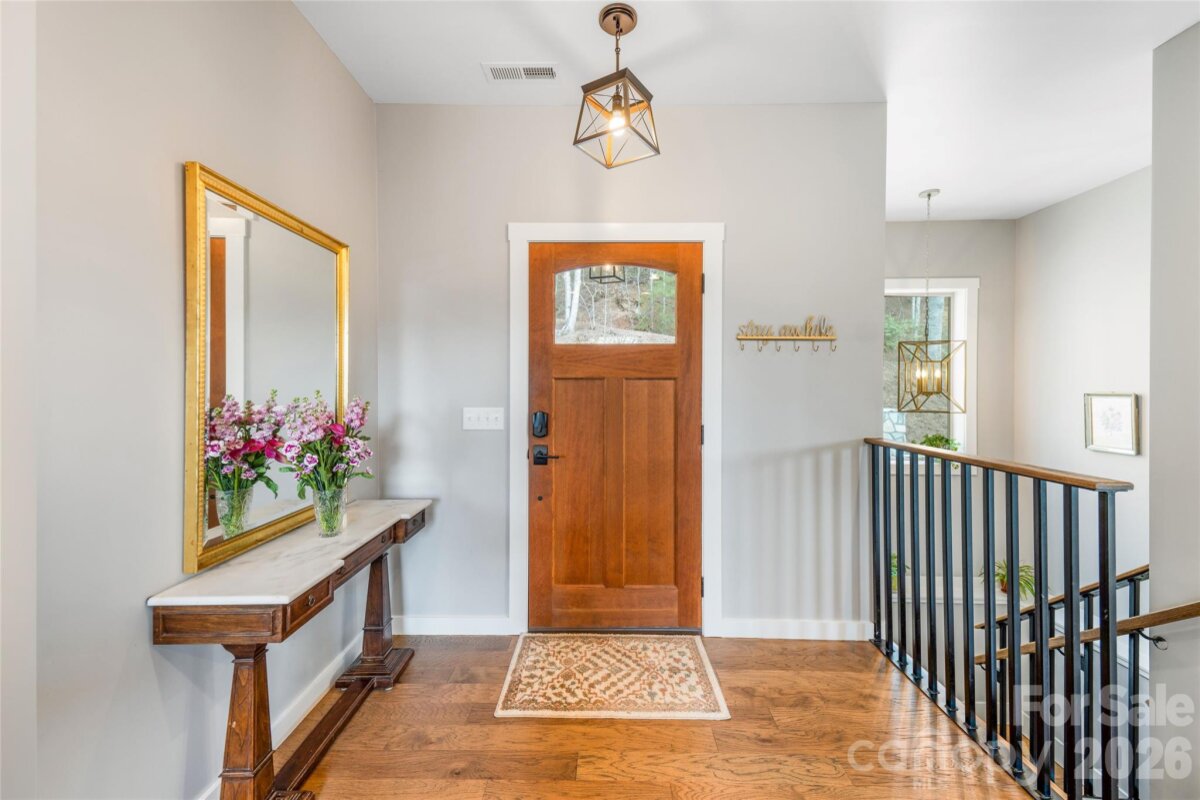 Fairview 30 4353772z