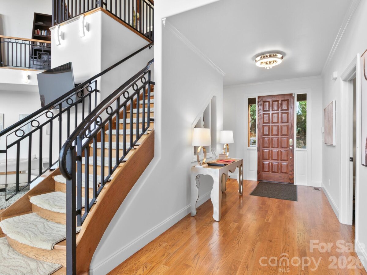 Hendersonville 4 4354526d