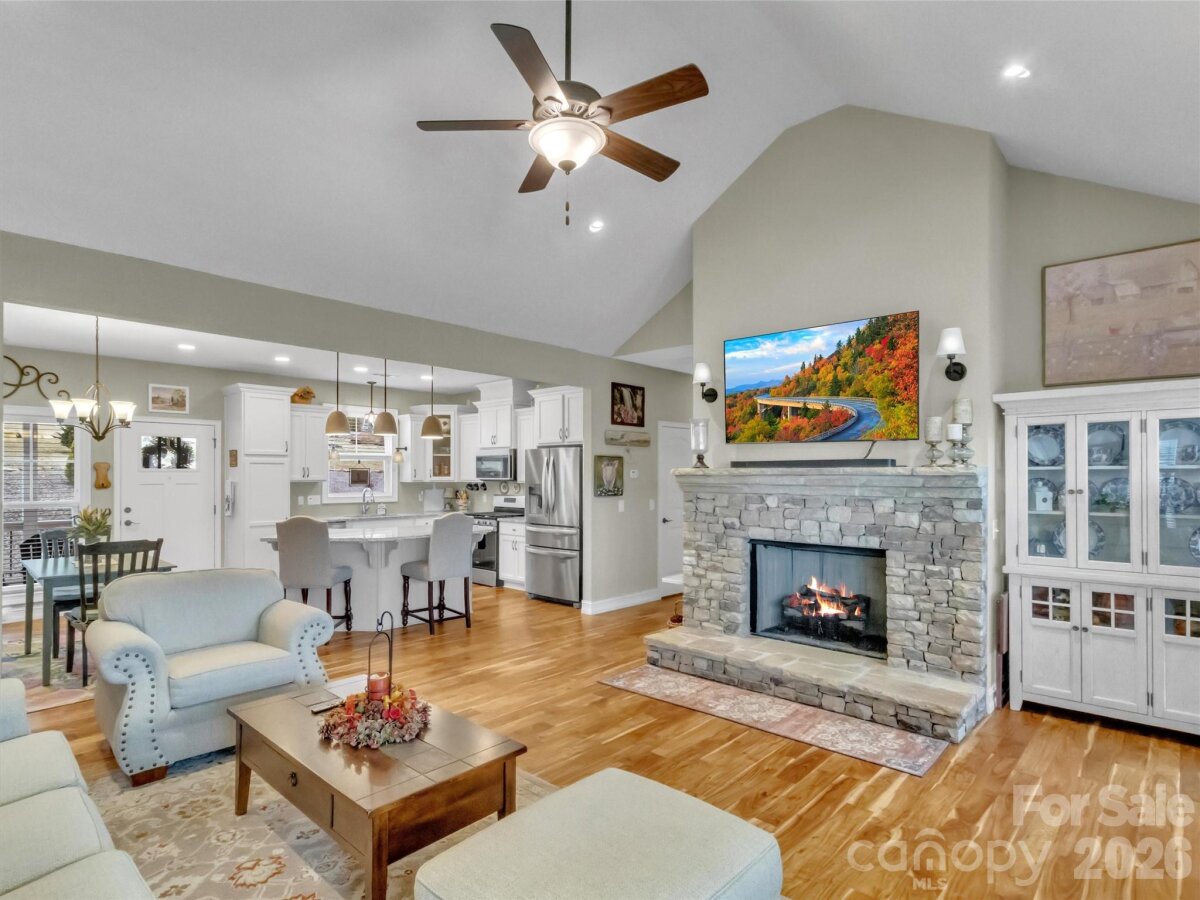 Waynesville 11 4354572k