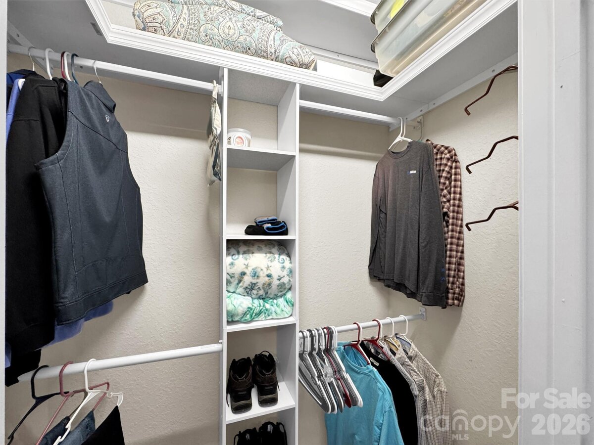 Waynesville 23 4354572w