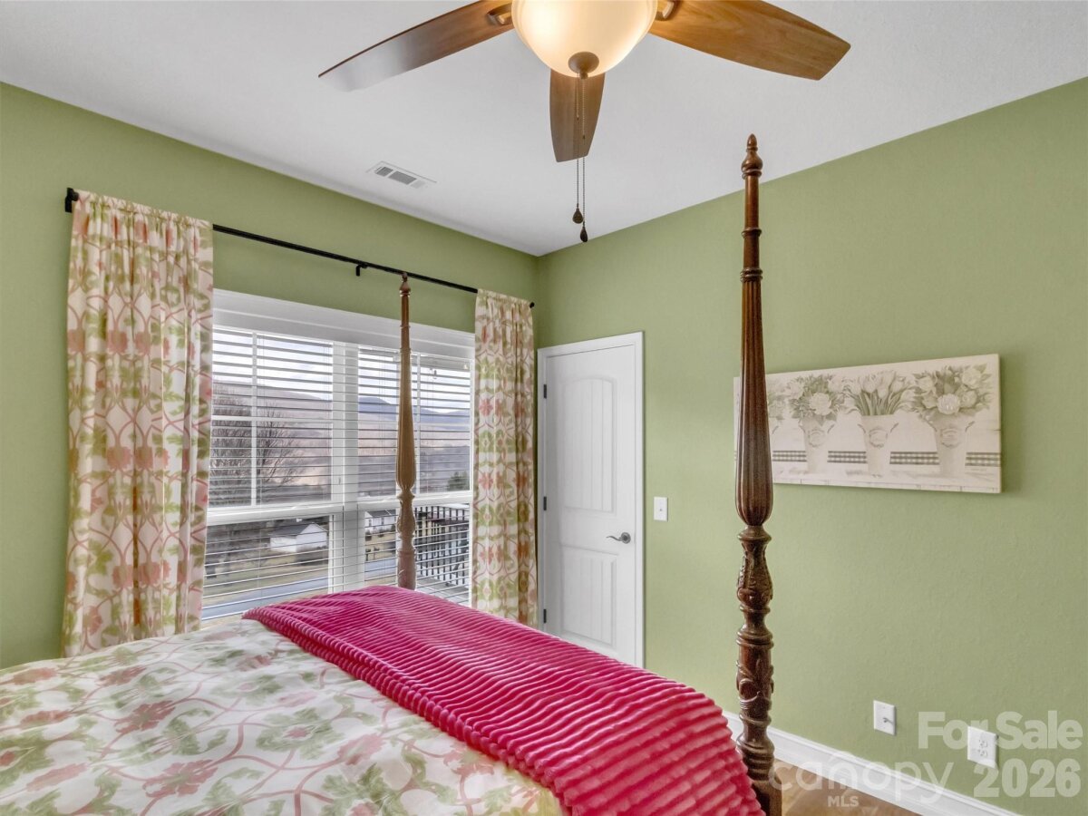 Waynesville 25 4354572y