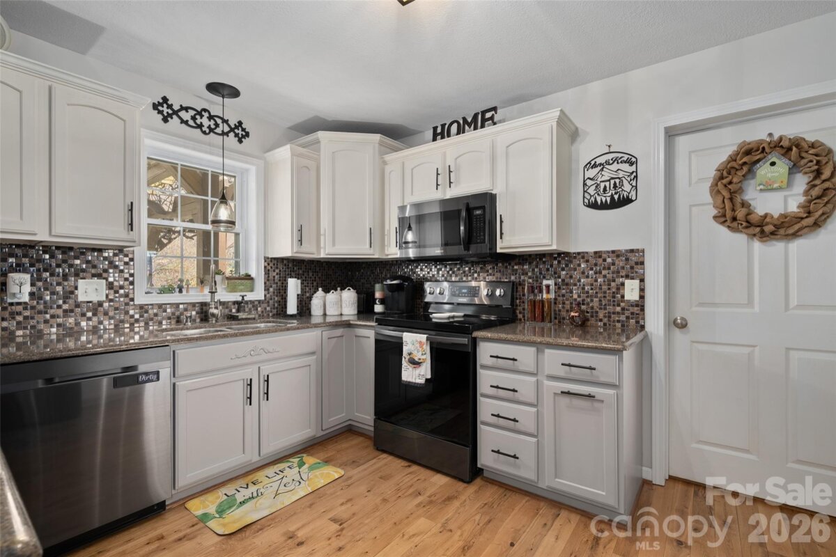 Waynesville 15 4356117o