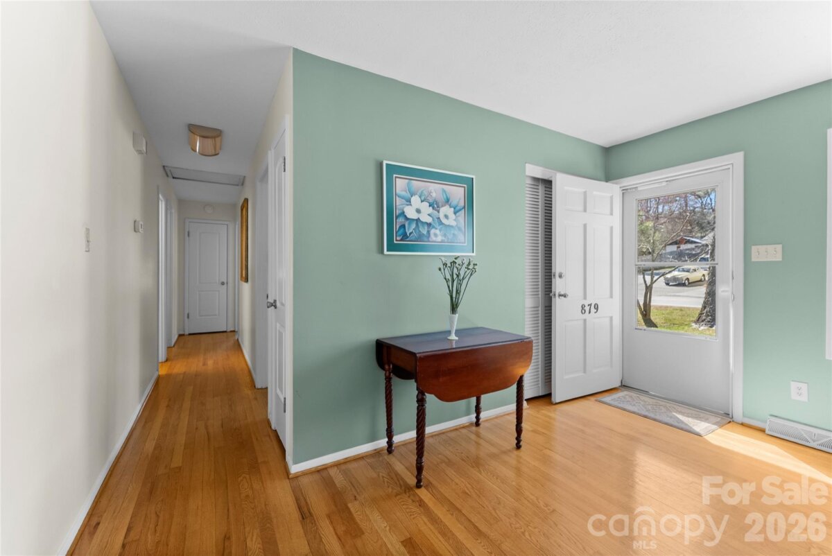 Haw Creek 10 4356172j