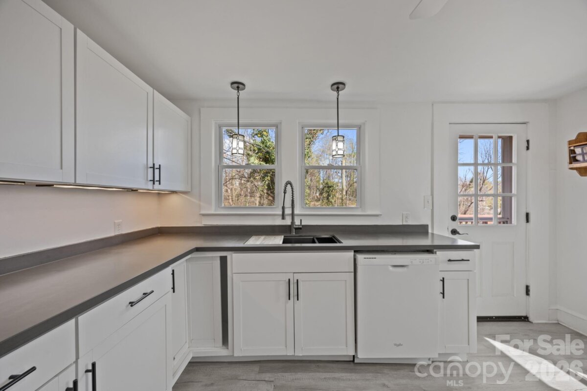 Haw Creek 12 4356211l