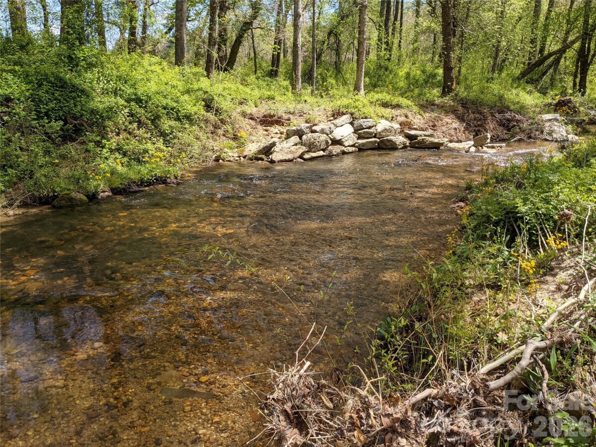 Avery Creek 26 4356724z