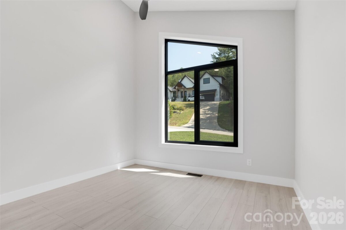 Sandy Mush 15 4357001o