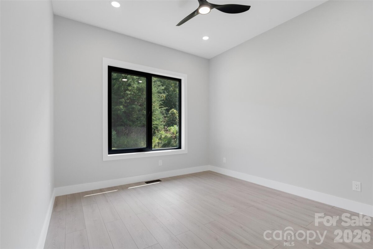 Sandy Mush 17 4357001q