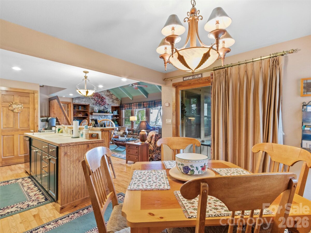 Burnsville 14 4358150n