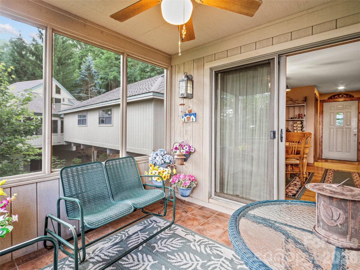 Burnsville 16 4358150p