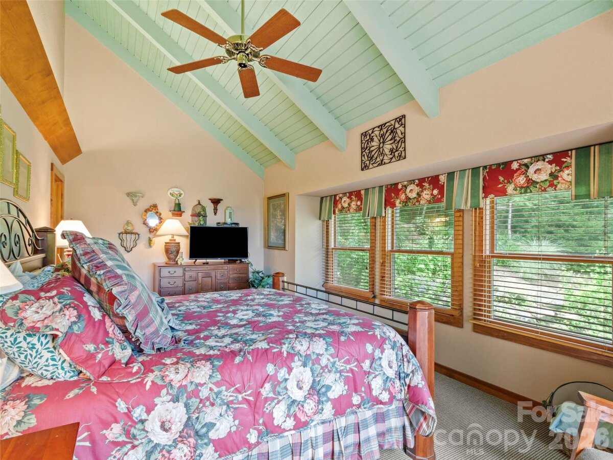 Burnsville 22 4358150v