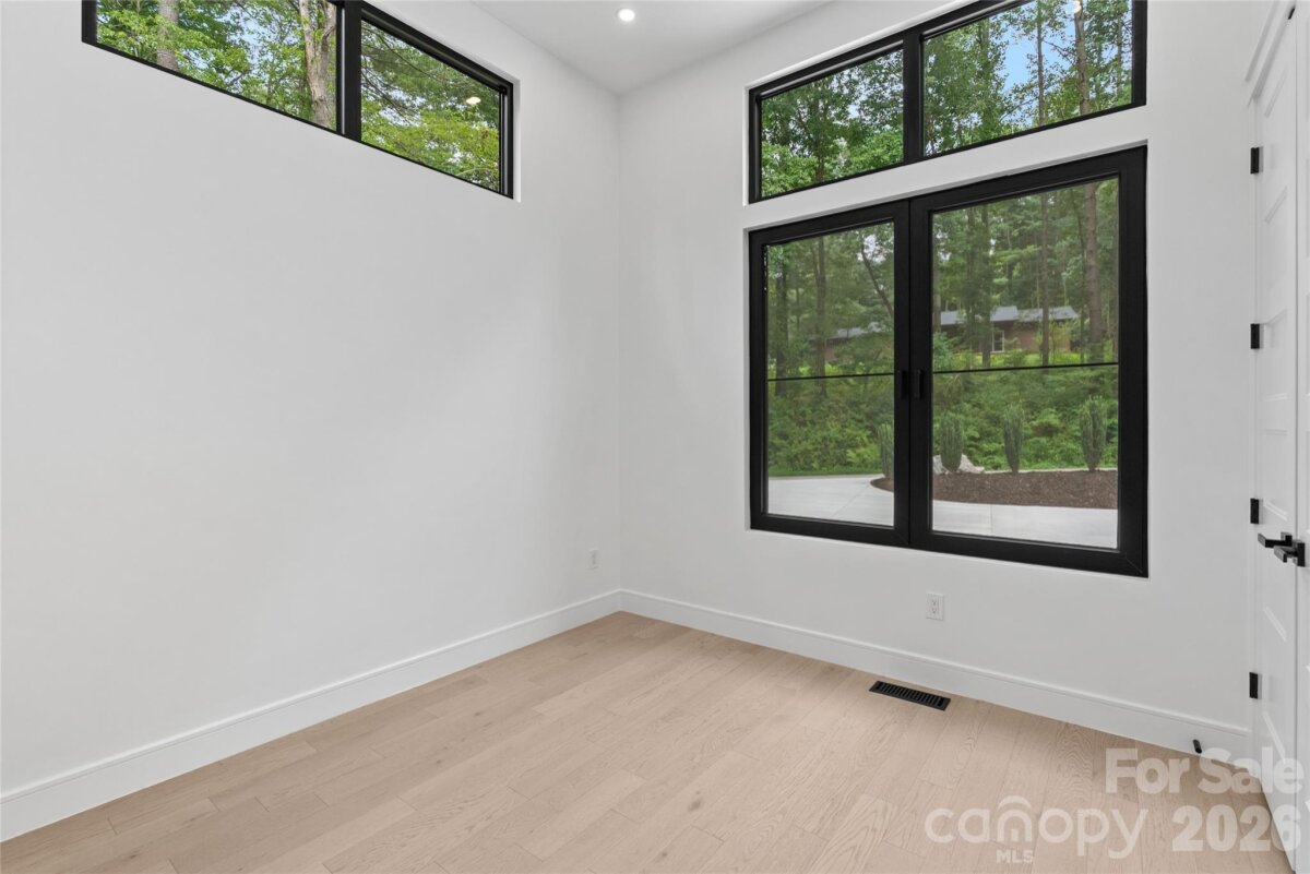 Avery Creek 21 4359151u