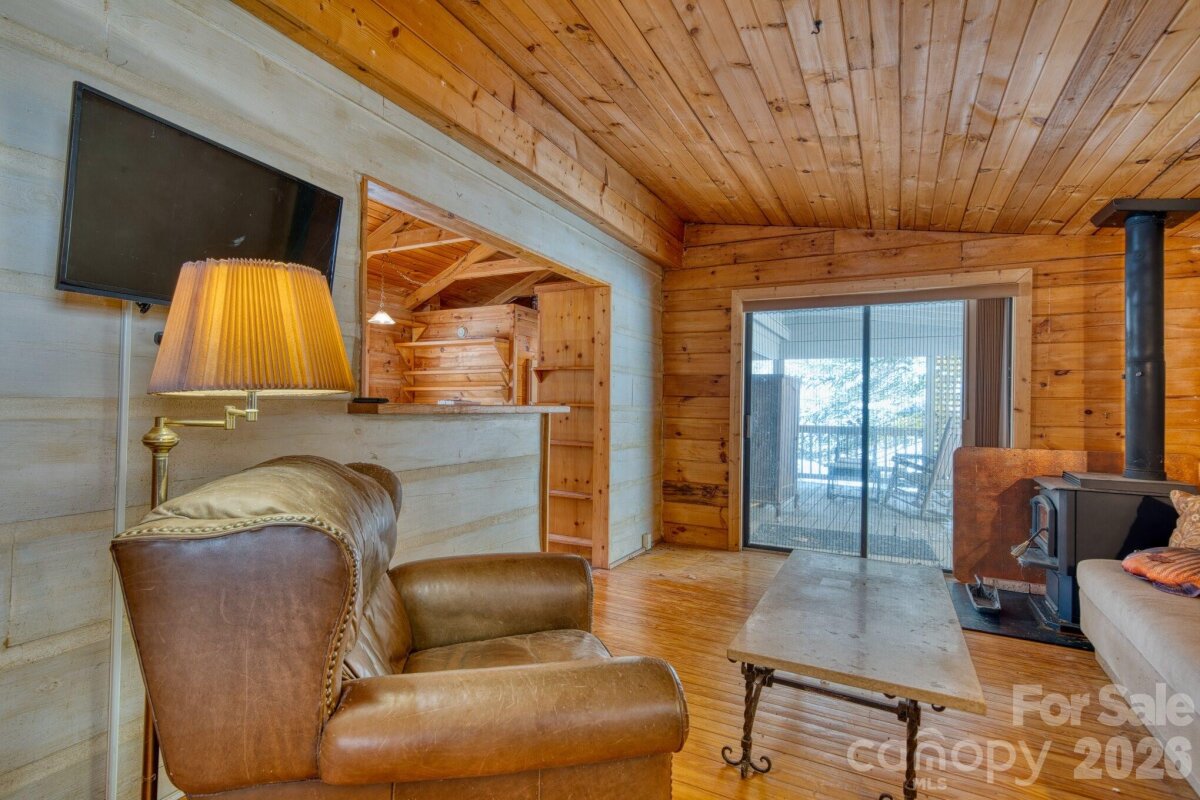 Burnsville 8 4359428h