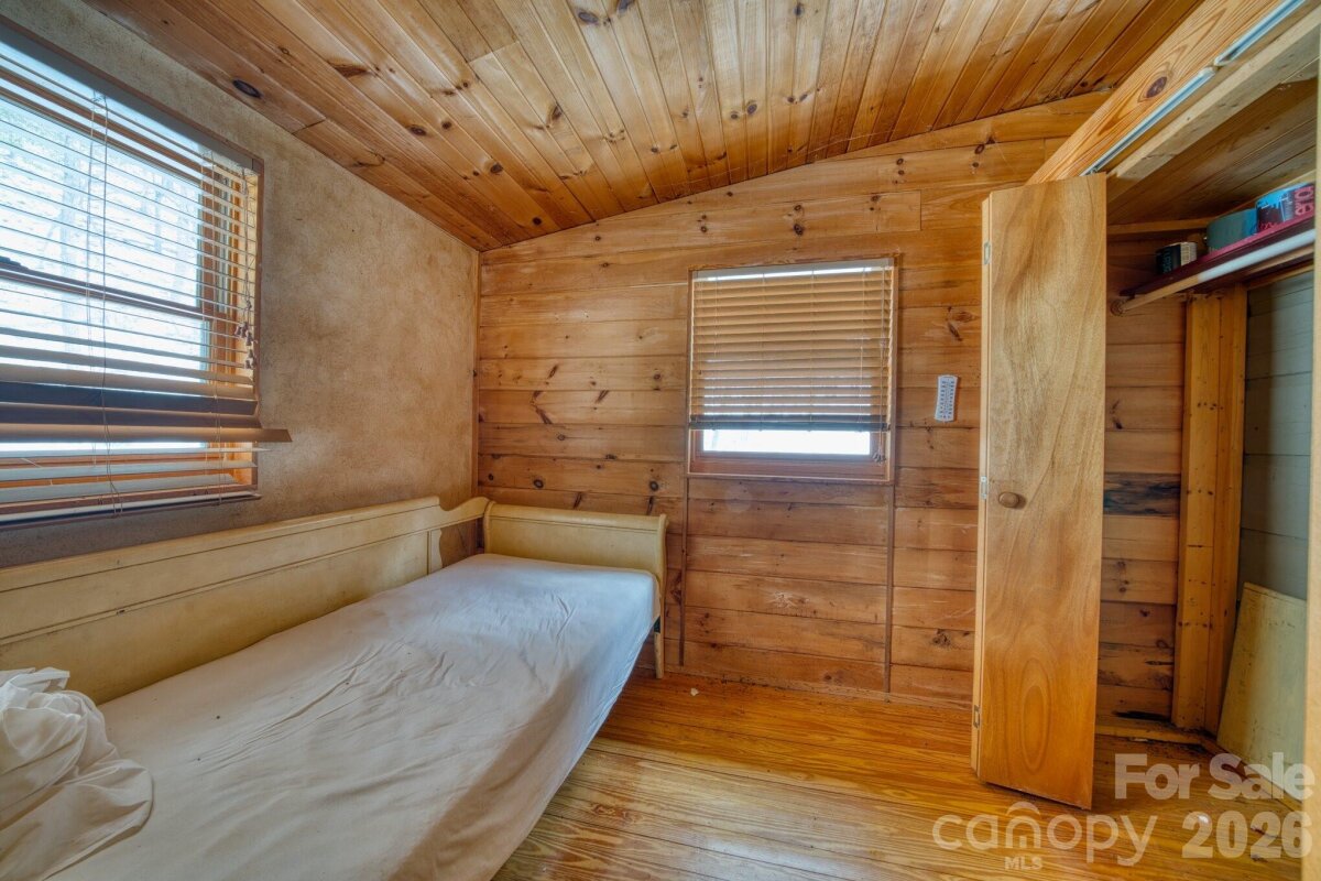 Burnsville 9 4359428i