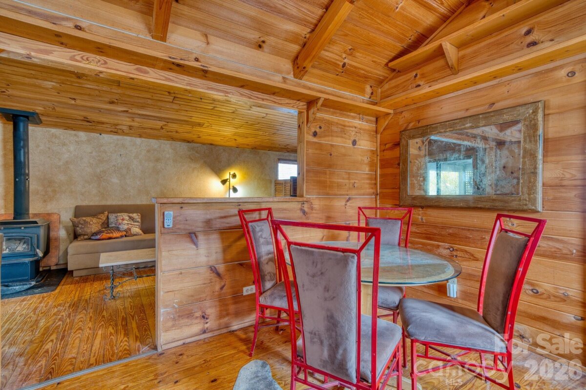 Burnsville 15 4359428o