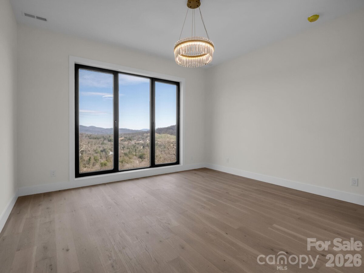 Hendersonville 22 4359602v