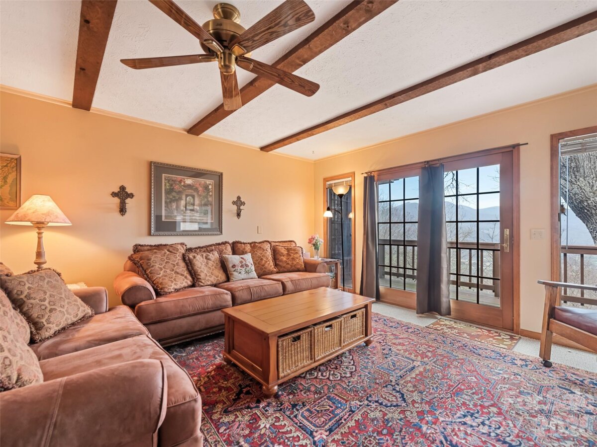 Waynesville 12 4360054l