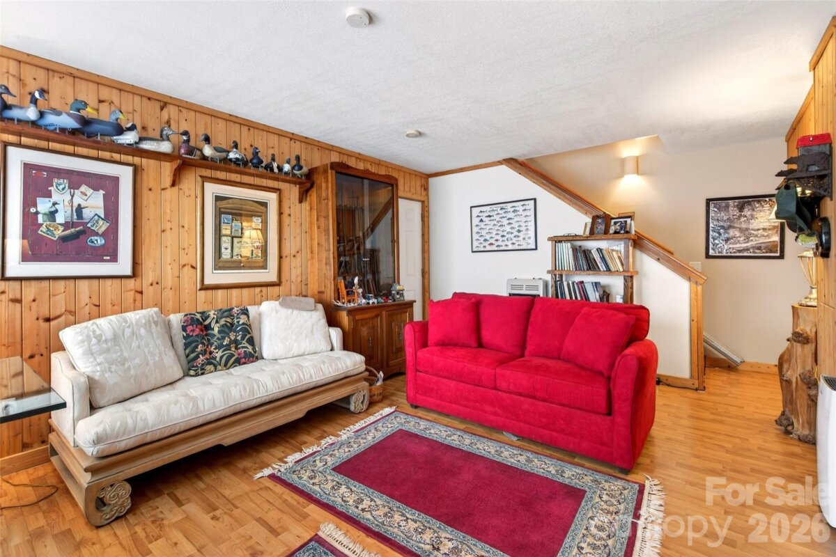 Spruce Pine 26 4360926z