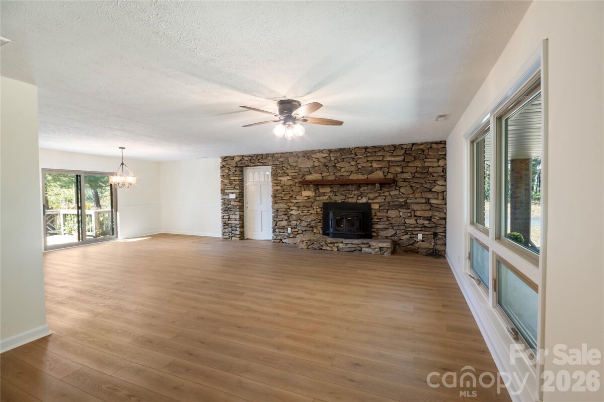 Fairview 13 4361507i