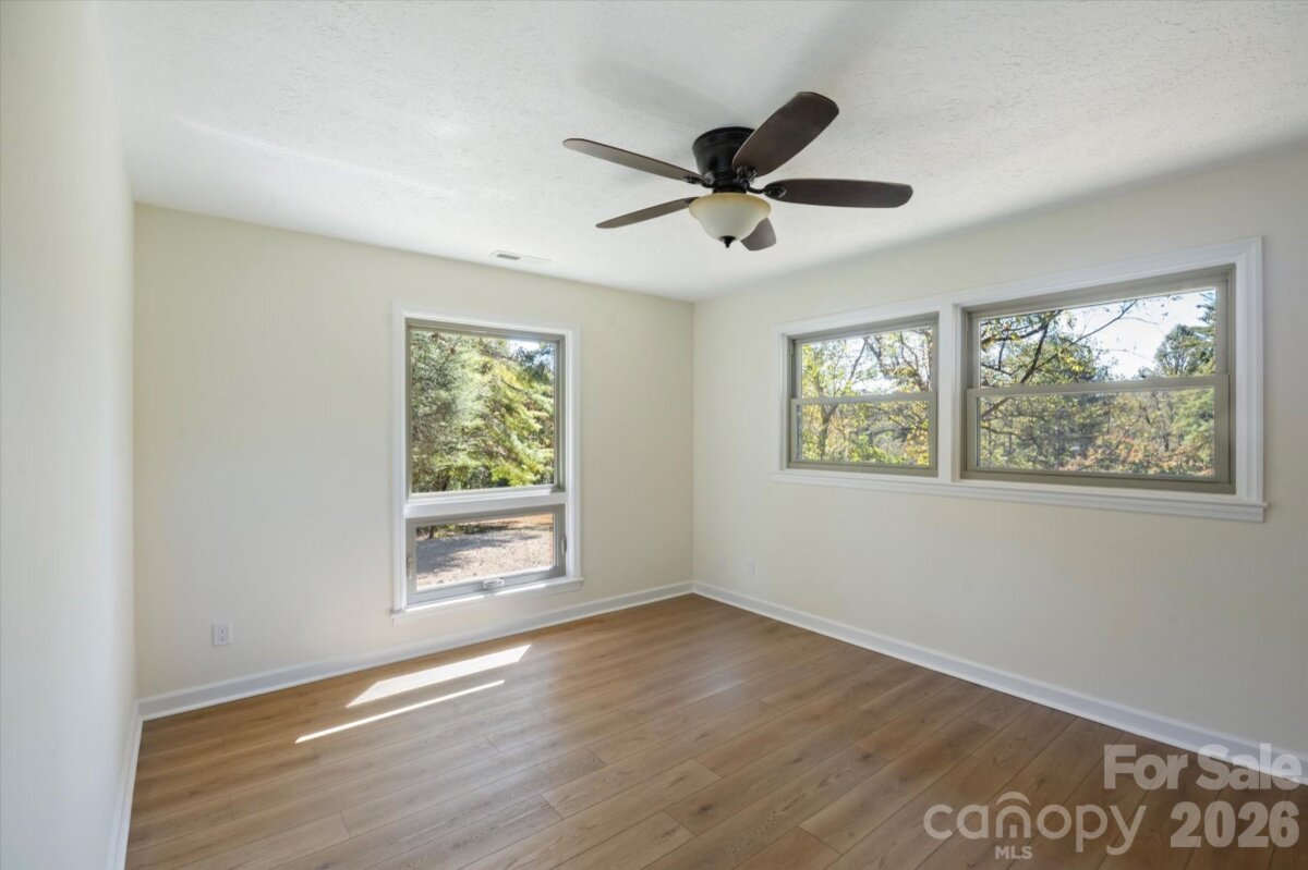 Fairview 21 4361507q