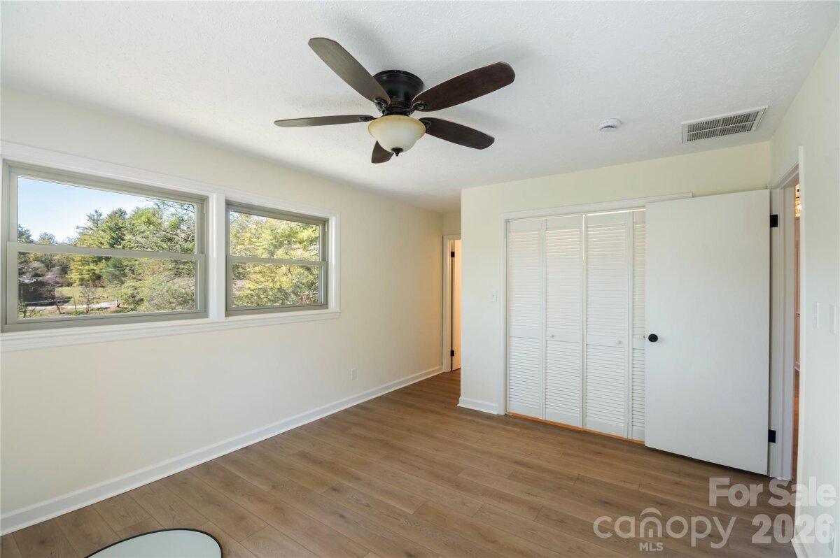 Fairview 25 4361507u