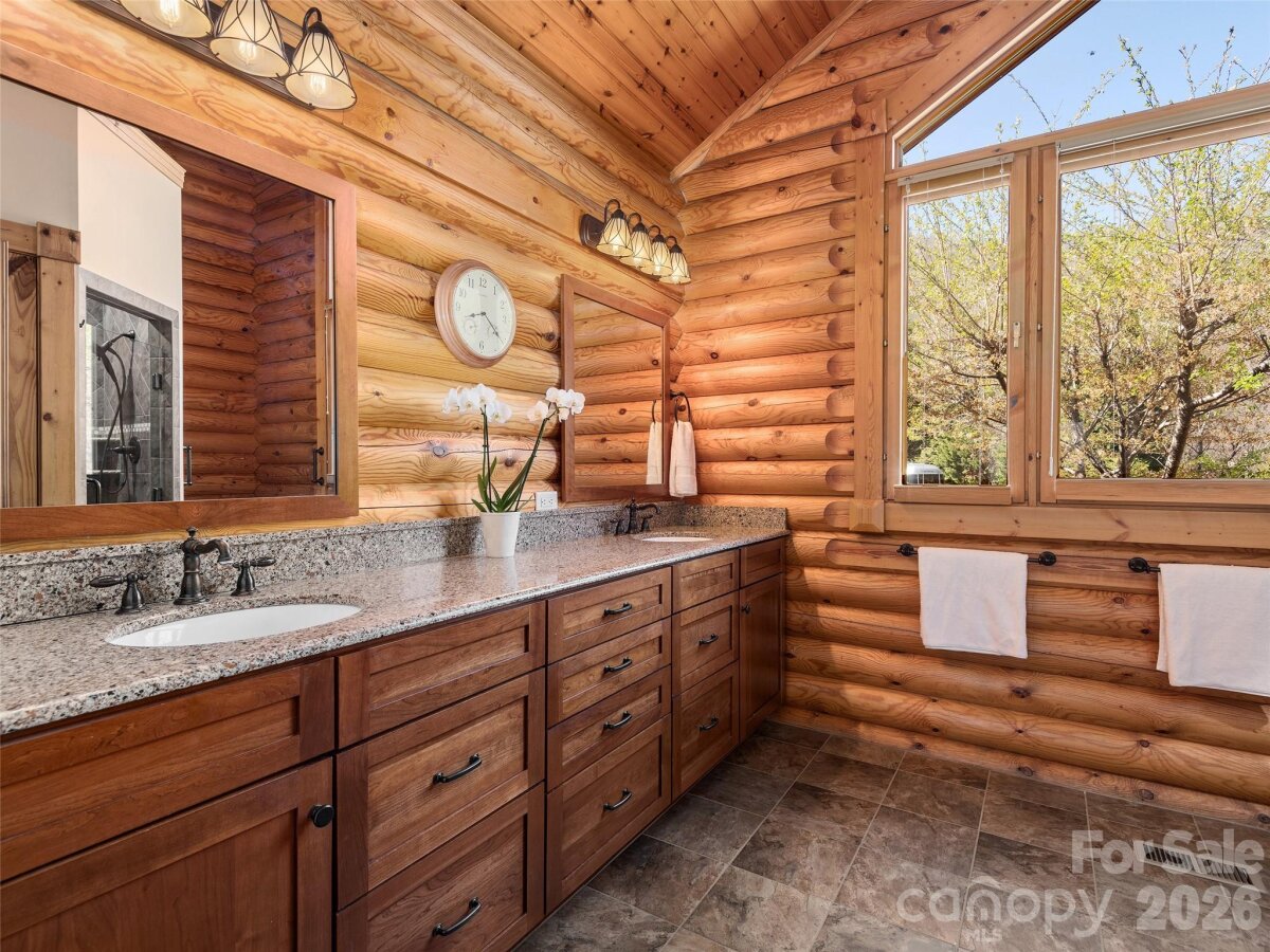 Waynesville 22 4362232v