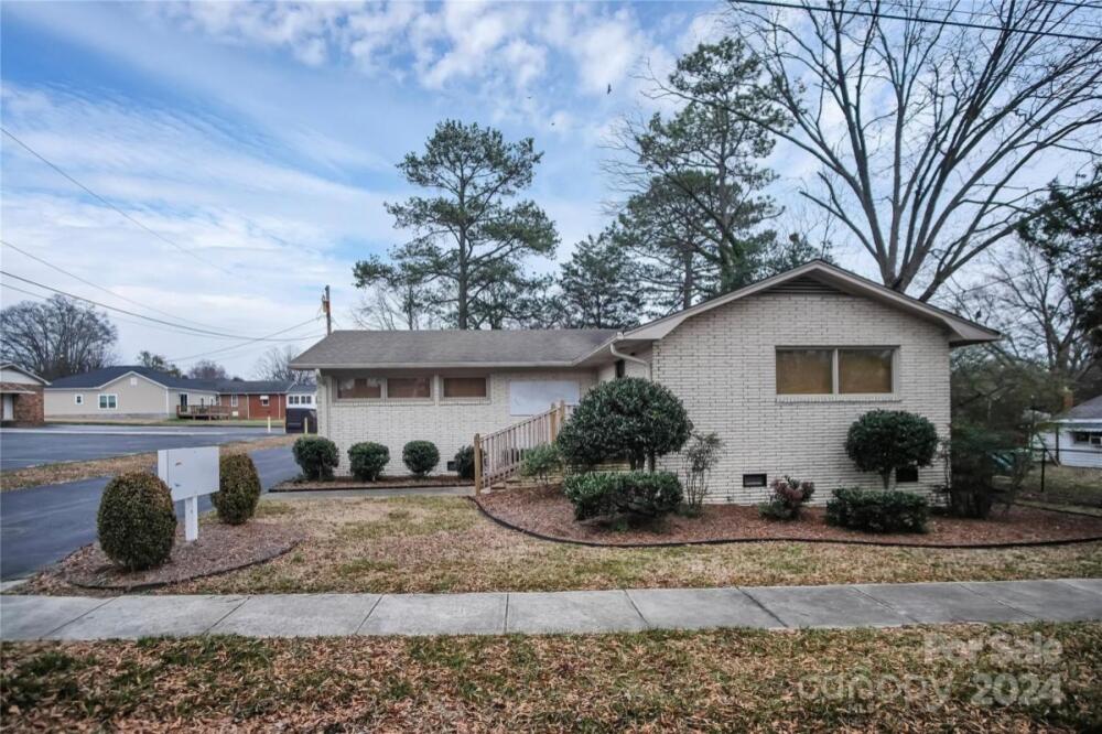 203 S Juniper Street, Kings Mountain, NC 28086, MLS # 4111471